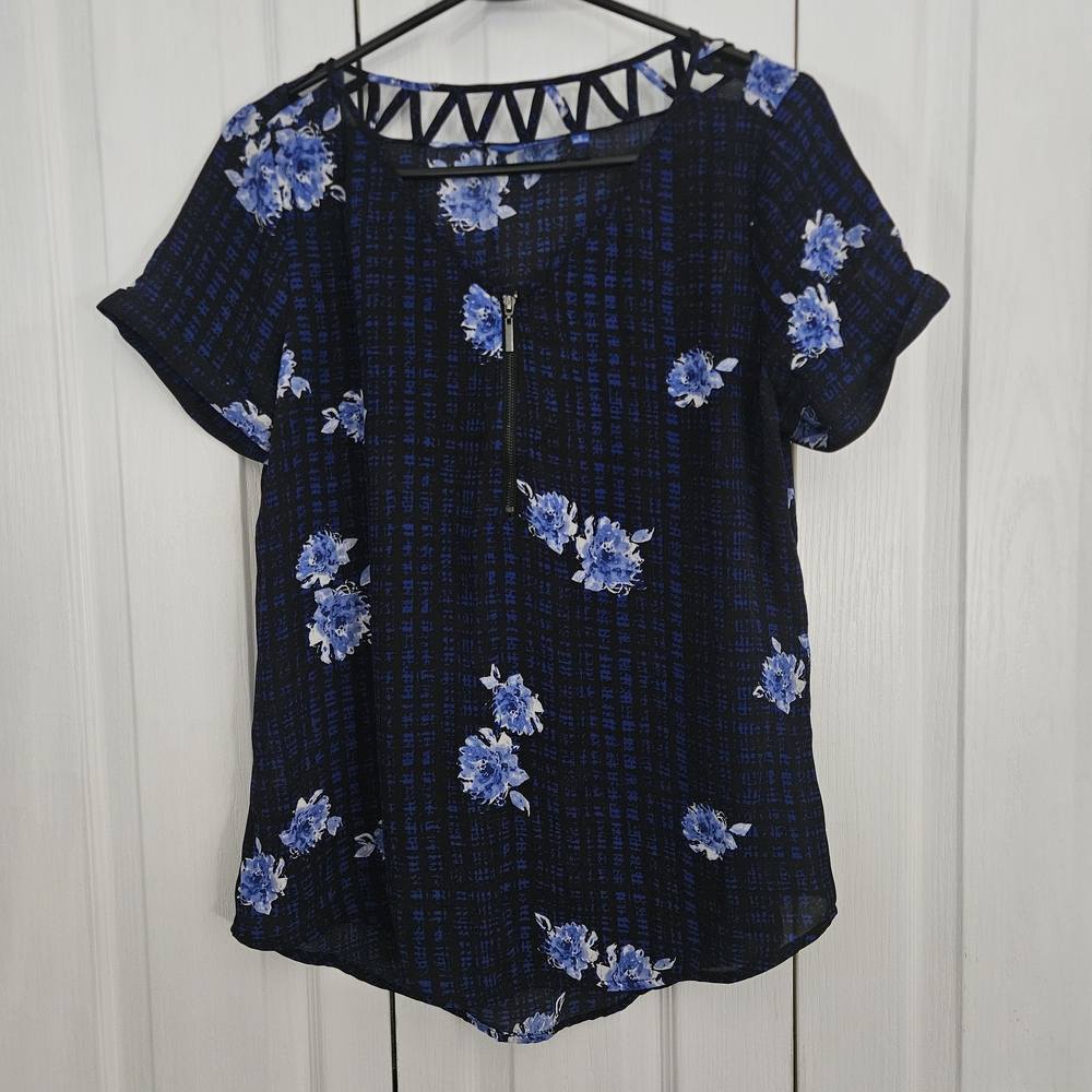 Apt. 9 Short Sleeve Top